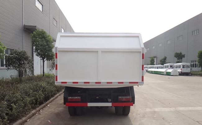 8���|�L(f��ng)������D7��(du��)��ʽ����܇(ch��)-8����(du��)��ʽ����܇(ch��)