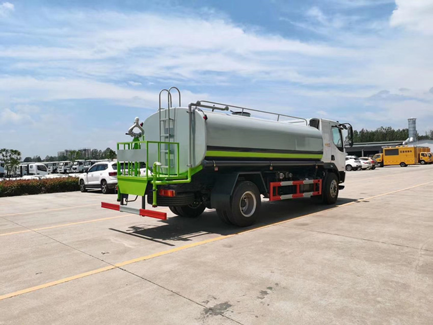 �|�L(f��ng)������(gu��)��12����ˮ܇