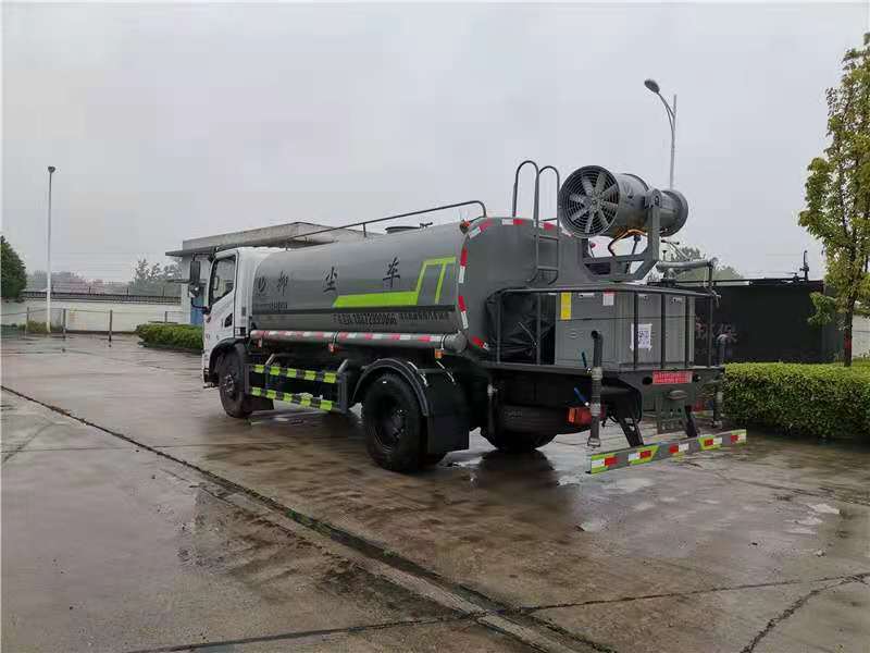 灑水車專業生產廠家 灑水車專業生產廠家