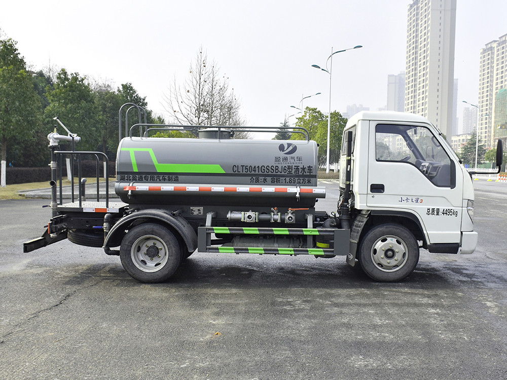 С�͞�ˮ܇-����3��С�͞�ˮ܇-����ӯͨ