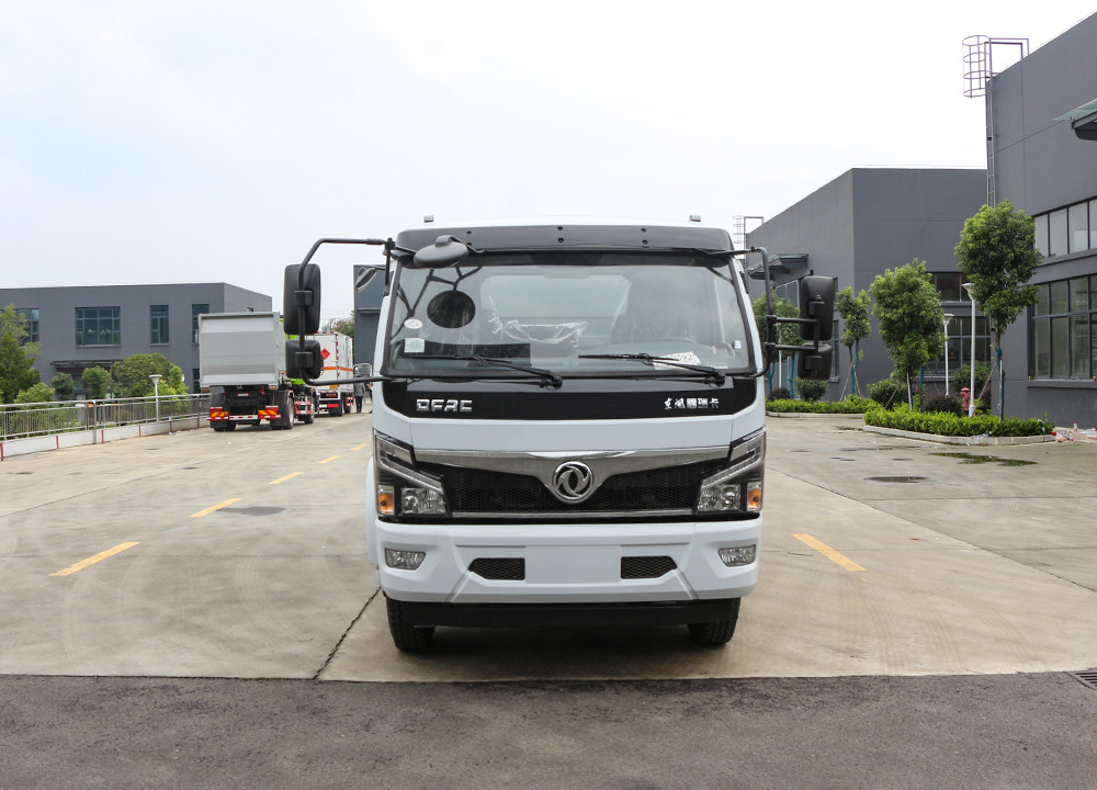 9.3方福瑞卡云內(nèi)170法士特8檔灑水車-東風(fēng)灑水車生產(chǎn)廠家-湖北盈通 9.3方福瑞卡云內(nèi)170法士特8檔灑水車-東風(fēng)灑水車生產(chǎn)廠家-湖北盈通