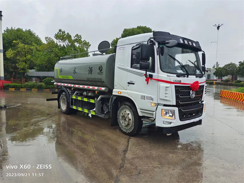 �����õĞ�ˮ܇һ������X-����ӯͨ��ˮ܇�S��